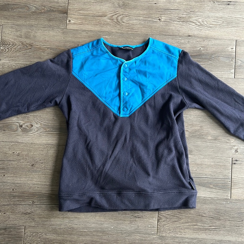 Cotopaxi long sleeve -rarely worn